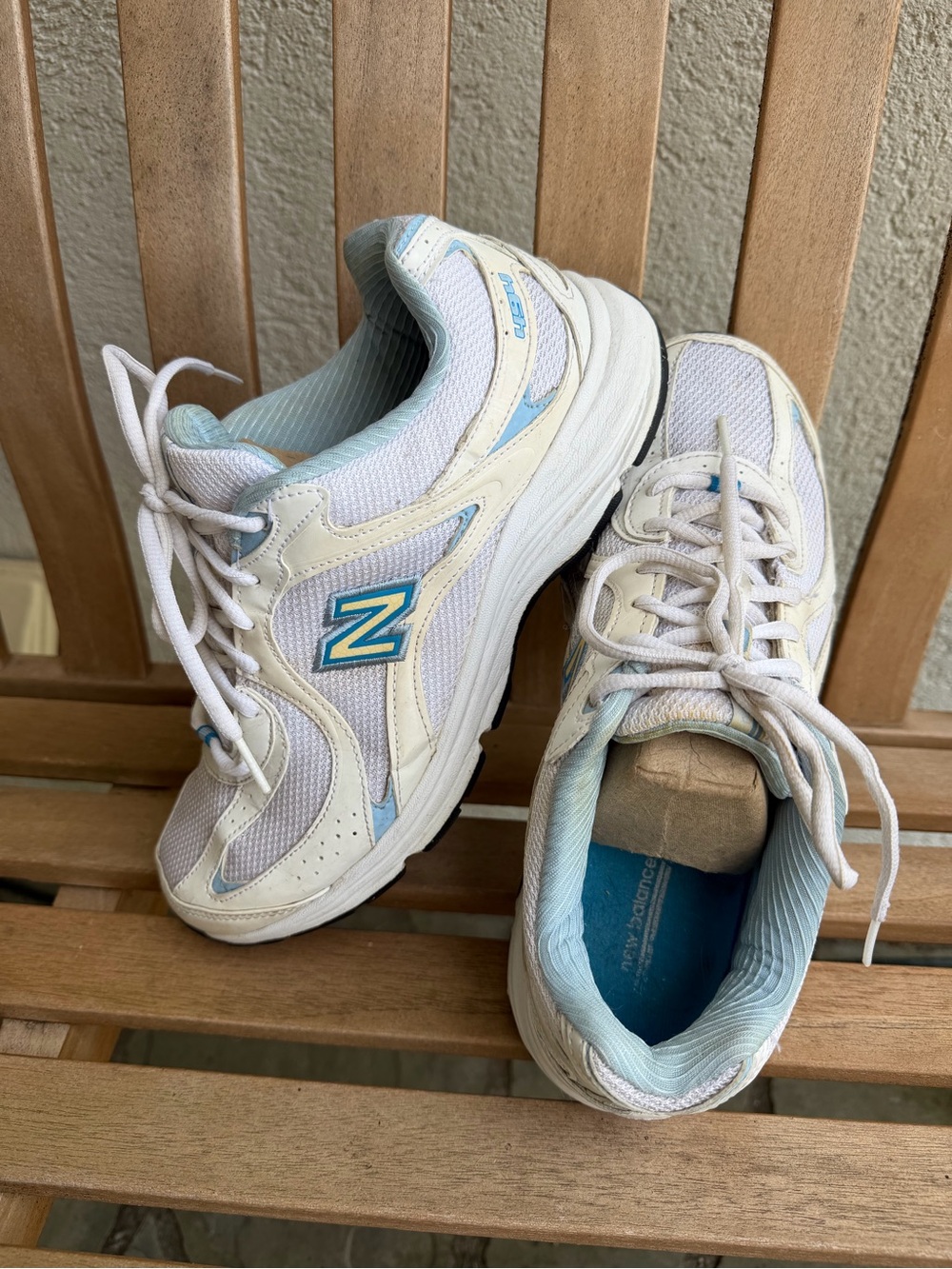 New Balance WW494WB Women's Walking Shoes White Blue Size 9-Great Tread!